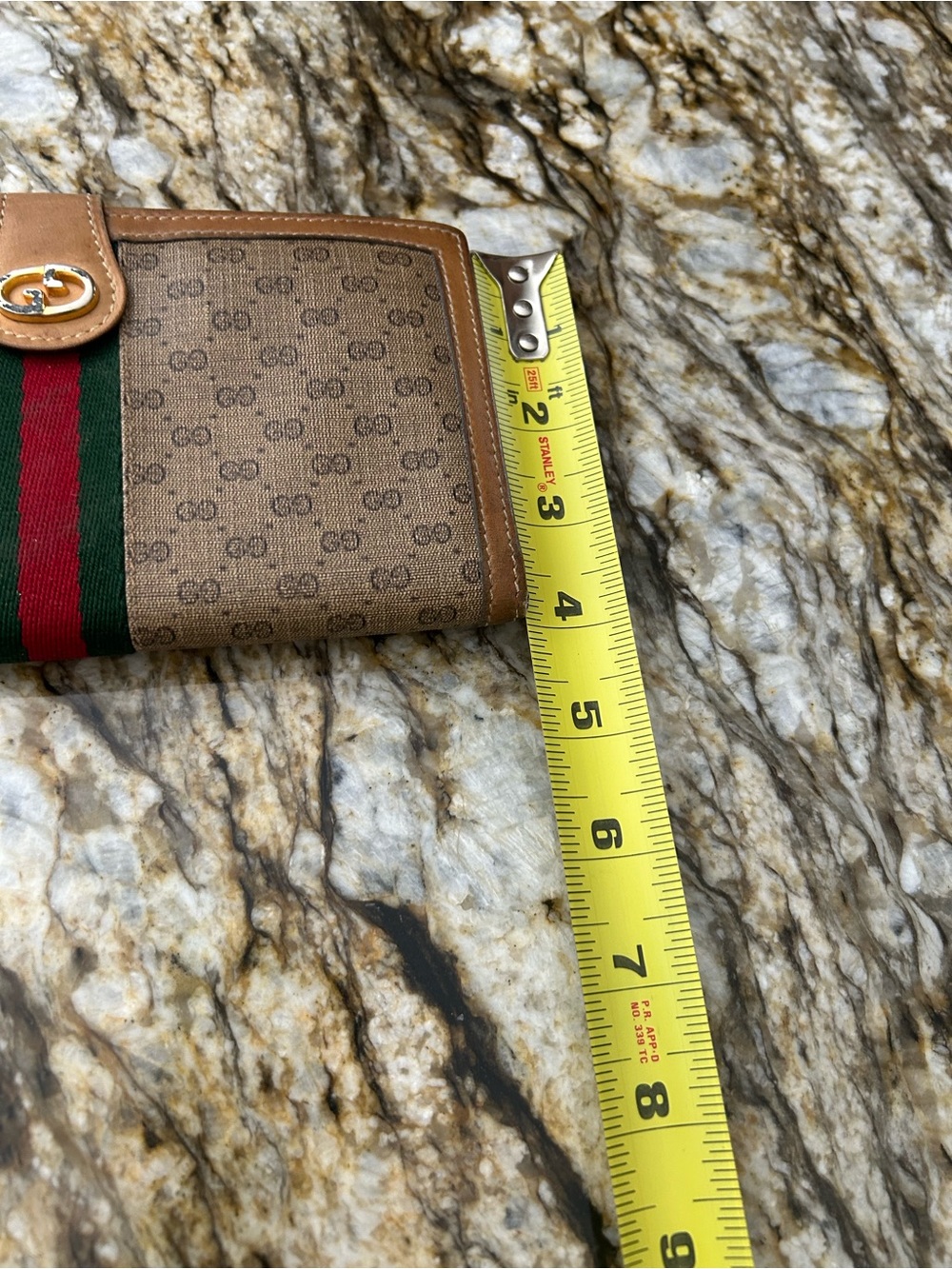 Vintage Gucci Brown GG Canvas Continental Wallet with Green and Red Webbing - Picture 13 of 16